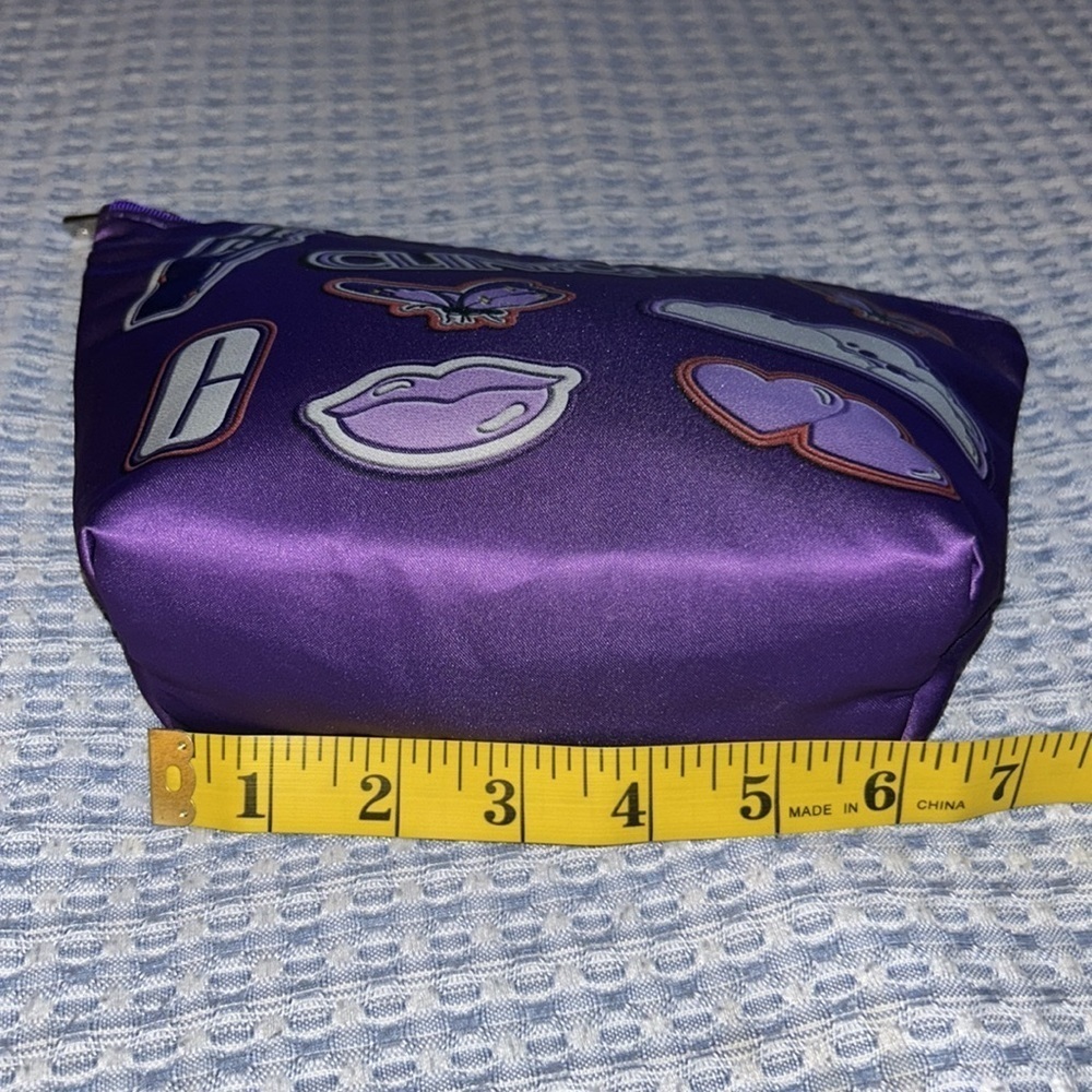 Clinique Purple Cosmetic Bag - Picture 2 of 6